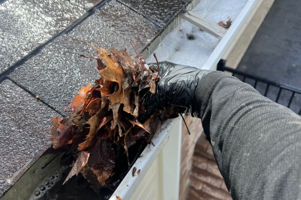 Gutter Cleaning near me Newburgh NY 022